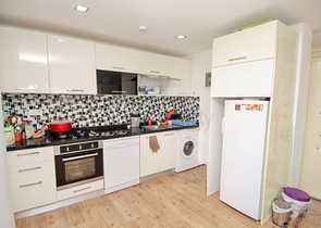 شقة 3 + 1 تطل على البحر الأبيض المتوسط في كونيالتي أنطاليا