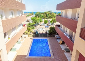 شقة 3 + 1 تطل على البحر الأبيض المتوسط في كونيالتي أنطاليا