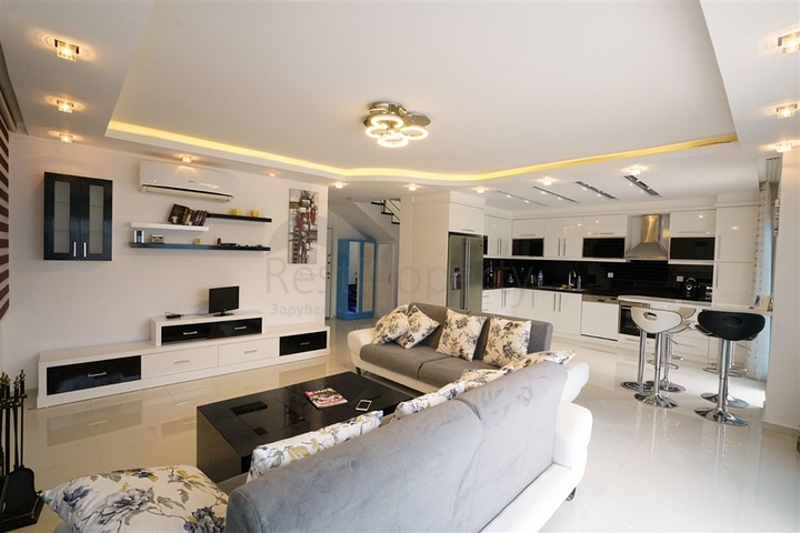 فيلا مؤثثة في  كارجي جاك - الانيا 