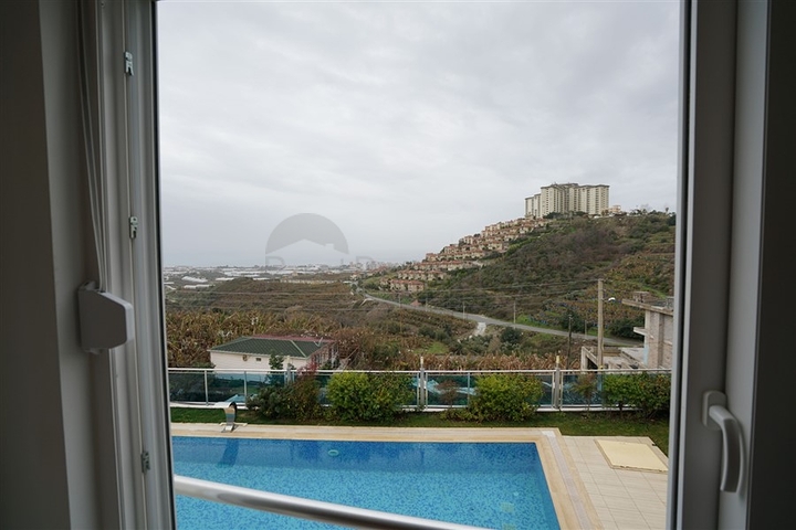 فيلا مؤثثة في  كارجي جاك - الانيا 