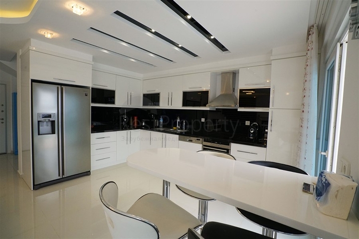 فيلا مؤثثة في  كارجي جاك - الانيا 