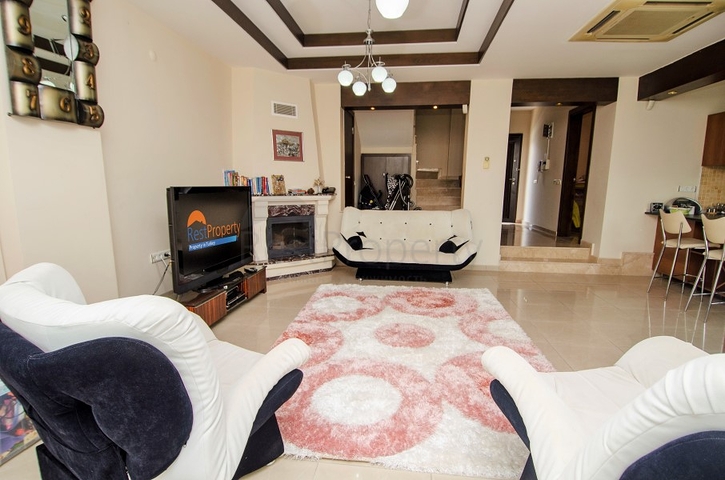 فيلا 3 + 1 في وسط منتجع مدينة كيمير