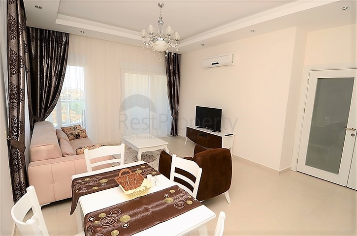 للبيع شقة بتصميم غرفتي نوم وصالة ضمن مجمع سكني في افسلار - الانيا 