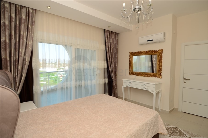 للبيع شقة بتصميم غرفتي نوم وصالة ضمن مجمع سكني في افسلار - الانيا 