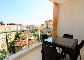 للبيع شقة بتصميم غرفتي نوم وصالة ضمن مجمع سكني في افسلار - الانيا 