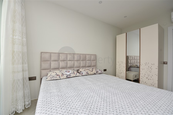 1 + 1 شقة للإيجار على الساحل الأول في محمودلار