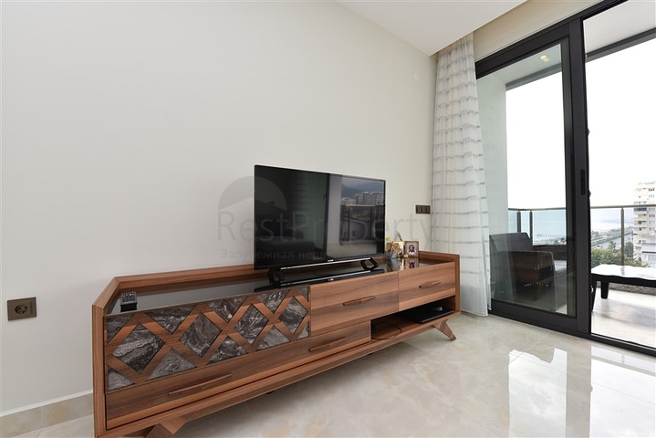 1 + 1 شقة للإيجار على الساحل الأول في محمودلار