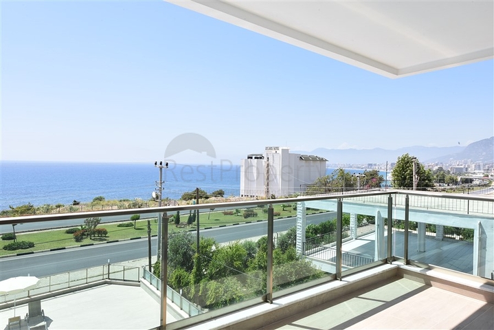 اطلالة بحرية كاملة - غرفة نوم وصالة في كارجي جاك - الانيا 