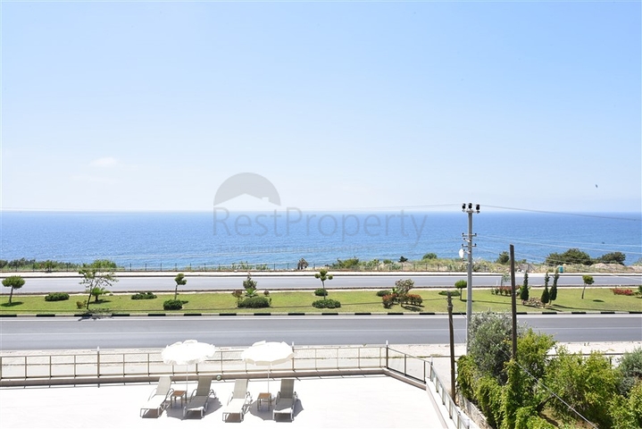 اطلالة بحرية كاملة - غرفة نوم وصالة في كارجي جاك - الانيا 