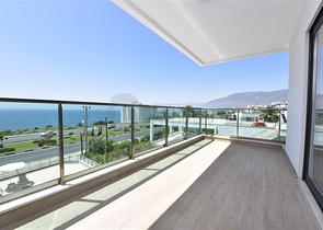 اطلالة بحرية كاملة - غرفة نوم وصالة في كارجي جاك - الانيا 