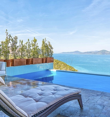 مباشرة على شاطئ البحر - مجمع سكني حديث في بودروم 