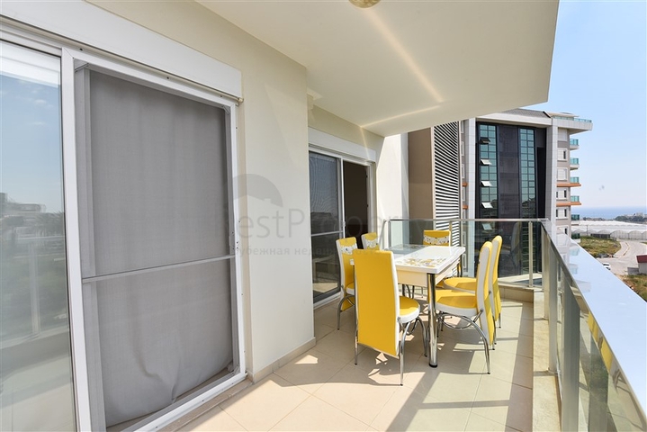 غرفة وصالة مفروشة ضمن مجمع بخدمات خمس نجوم في افسلار 