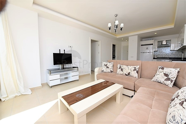 غرفة وصالة مفروشة ضمن مجمع بخدمات خمس نجوم في افسلار 