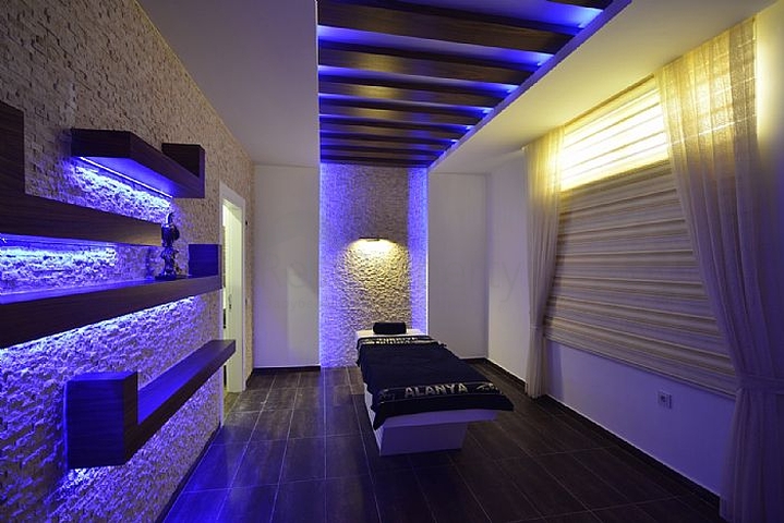 غرفة وصالة مفروشة ضمن مجمع بخدمات خمس نجوم في افسلار 