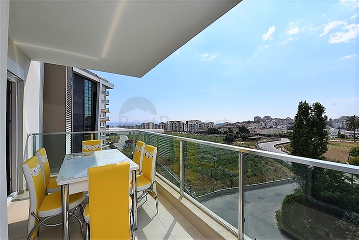 غرفة وصالة مفروشة ضمن مجمع بخدمات خمس نجوم في افسلار 