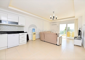 غرفة وصالة مفروشة ضمن مجمع بخدمات خمس نجوم في افسلار 