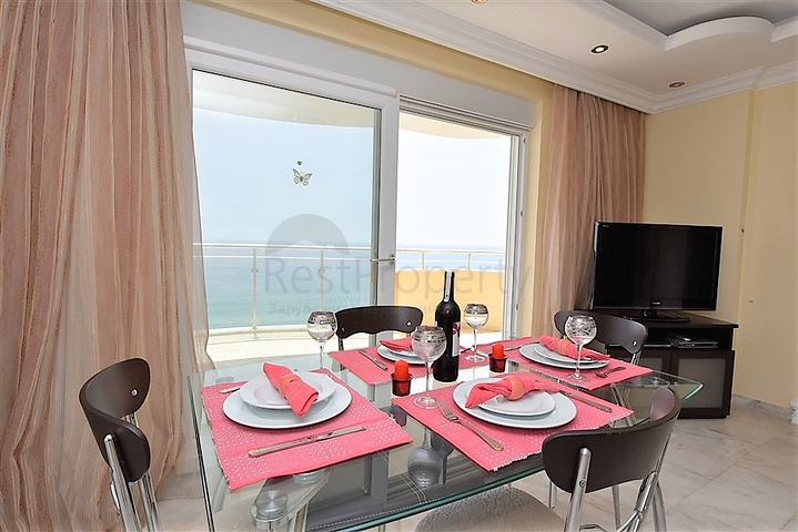 اطلالة بحر مباشرة - غرفتين نوم وصالة مفروشة بالكامل - مهموتلار