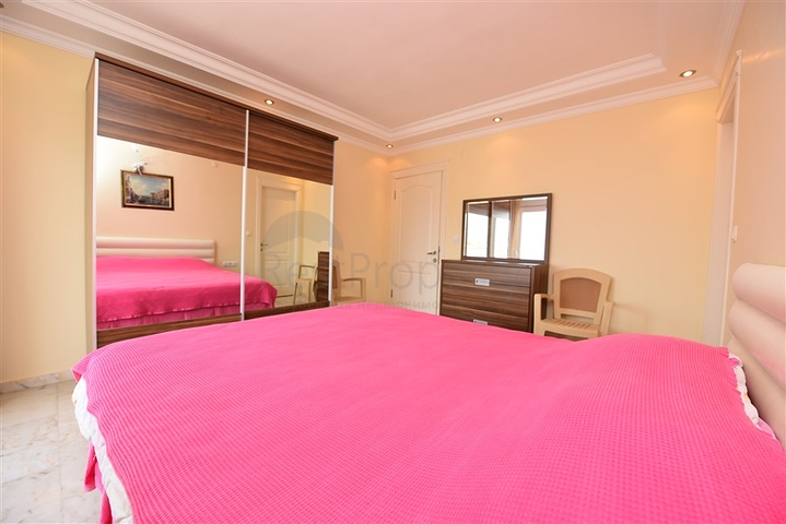 اطلالة بحر مباشرة - غرفتين نوم وصالة مفروشة بالكامل - مهموتلار