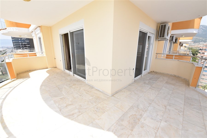 اطلالة بحر مباشرة - غرفتين نوم وصالة مفروشة بالكامل - مهموتلار