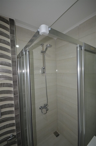 مجمع سكني حديث في مركز الانيا -للراغبين بالاستثمار 