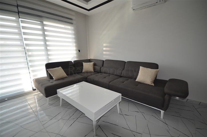 مجمع سكني حديث في مركز الانيا -للراغبين بالاستثمار 