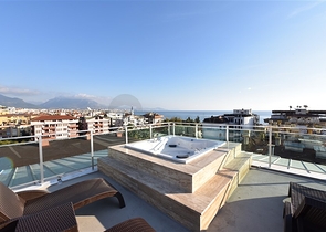 مجمع سكني حديث في مركز الانيا -للراغبين بالاستثمار 