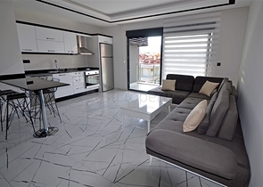 مجمع سكني حديث في مركز الانيا -للراغبين بالاستثمار 