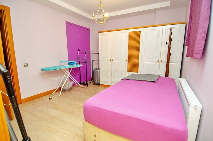 فيلا 6 + 2 في وسط لارا أنطاليا 200 م إلى البحر