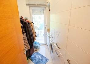 فيلا 6 + 2 في وسط لارا أنطاليا 200 م إلى البحر