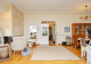 فيلا 6 + 2 في وسط لارا أنطاليا 200 م إلى البحر