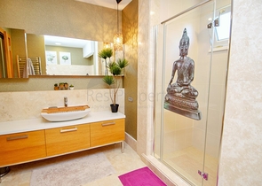 فيلا 6 + 2 في وسط لارا أنطاليا 200 م إلى البحر