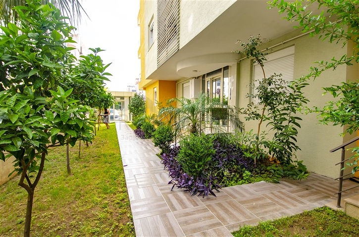 شقة 1 + 1 في منطقة ليمان في كونيالتي أنطاليا