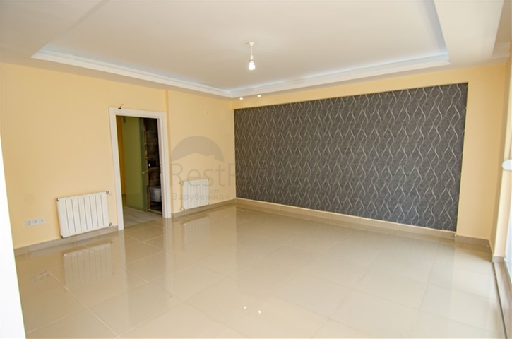 شقة 1 + 1 في منطقة ليمان في كونيالتي أنطاليا