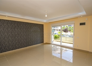 شقة 1 + 1 في منطقة ليمان في كونيالتي أنطاليا