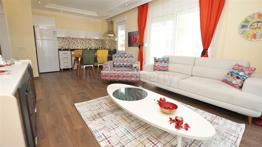 شقة مؤثثة بتصميم غرفتين وصالة - بسعر جيد في مهموتلار 