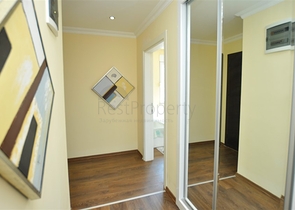 شقة مؤثثة بتصميم غرفتين وصالة - بسعر جيد في مهموتلار 