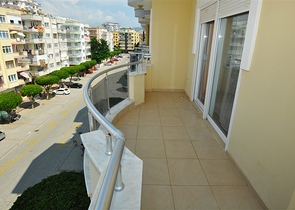 شقة مؤثثة بتصميم غرفتين وصالة - بسعر جيد في مهموتلار 