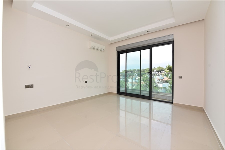 اطلالة بحر - غرفتي نوم وصالة  في كارجي جاك 