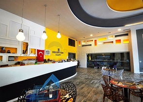 اطلالة بحر - غرفتي نوم وصالة  في كارجي جاك 