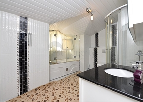 دوبلكس مؤثثة في مركز الانيا 