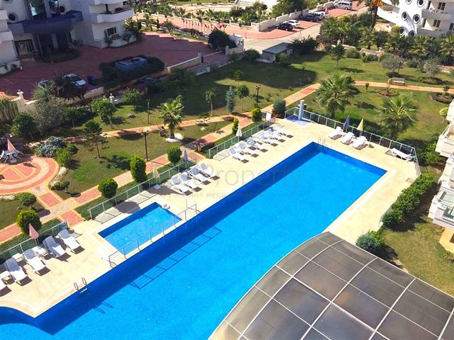 غرفتي نوم وصالة ضمن مجمع سكني في مهموتلار -بسعر جيد 