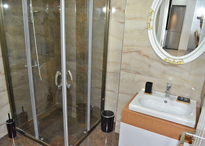 اطلالة بحرية - غرفة نوم وصالة ضمن مجمع في كارجي جاك