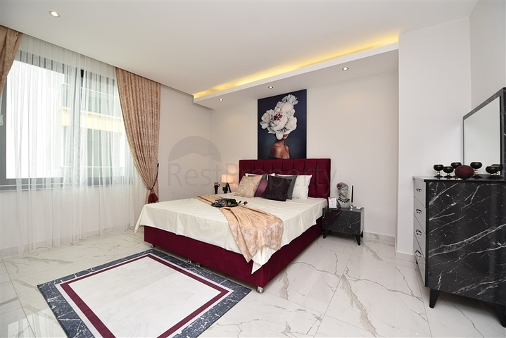 اول صف على البحر - غرفتي نوم وصالة ضمن مجمع حديث 