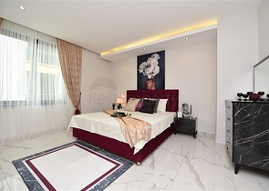 اول صف على البحر - غرفتي نوم وصالة ضمن مجمع حديث 