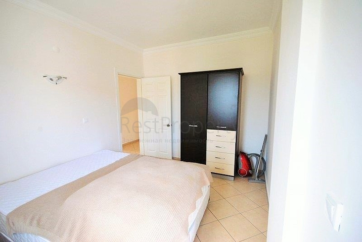 شقة فسيحة 3 + 1 مع أثاث في Camyuva Kemer