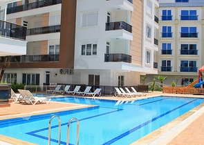 شقة 1 +1 في منطقة ليمان كونيالتي أنطاليا