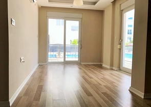 شقة 1 +1 في منطقة ليمان كونيالتي أنطاليا