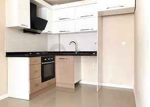 شقة 1 +1 في منطقة ليمان كونيالتي أنطاليا