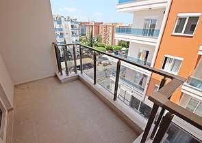 شقة غرفتين وصالة ضمن مجمع حديث قريب من الشاطئ في مهموتلار / الانيا 