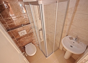 شقة غرفتين وصالة ضمن مجمع حديث قريب من الشاطئ في مهموتلار / الانيا 